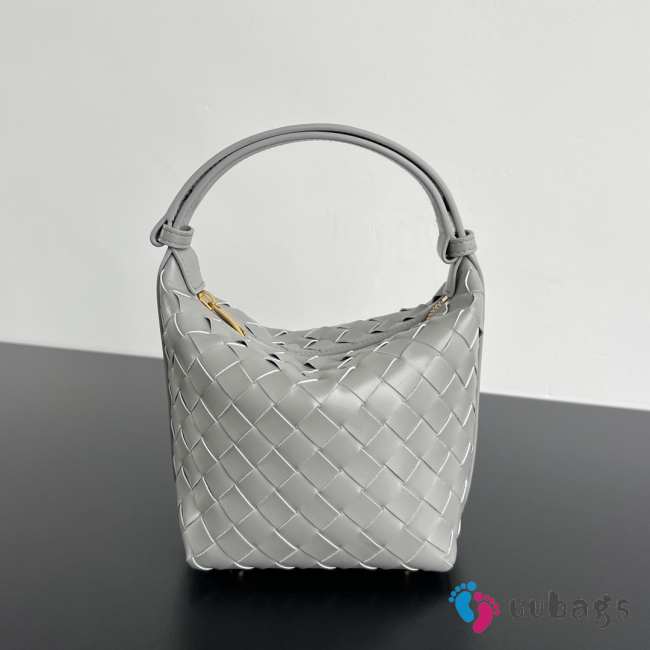 Uubags Bottega Veneta Mini Wallace Bag In Grey 17x13.5x5cm - 1