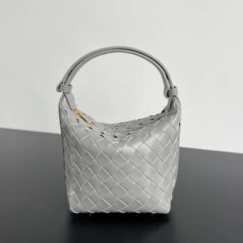 Uubags Bottega Veneta Mini Wallace Bag In Grey 17x13.5x5cm