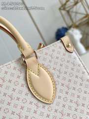 Uubags Louis Vuitton M15138 OnTheGo PM Bag Beige Calfskin 25x19x11.5cm - 3