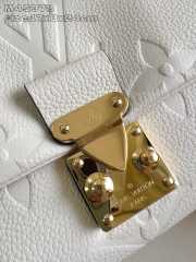 Uubags Louis Vuitton M45977 Madeleine BB Bag In White 24x17x8.5cm - 2