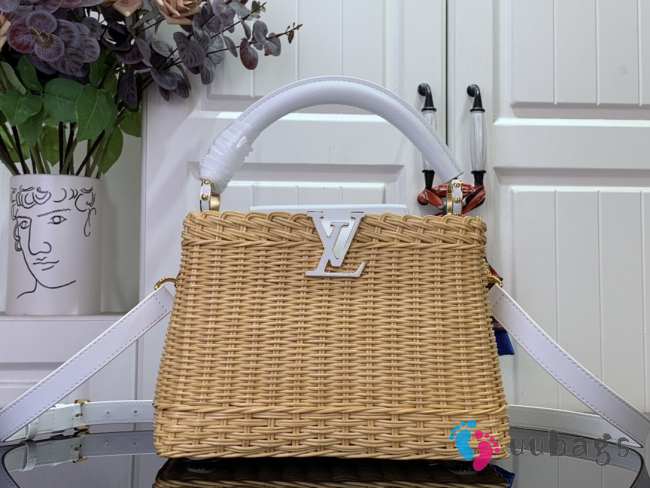 Uubags Louis Vuitton M14366 Capucines BB Rattan And Cowhide Bag In White 18x27x9cm - 1