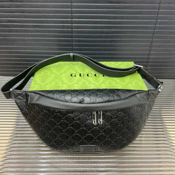 Uubags Gucci GG Embossed Belt Bag in Black 28x17cm