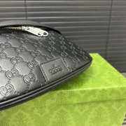 Uubags Gucci GG Embossed Belt Bag in Black 28x17cm - 2