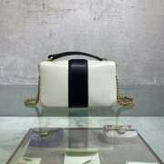 Fendi Fendi Mini Baguette Chain In White And Black Nappa Leather Bag 19x11.5x4cm - 2