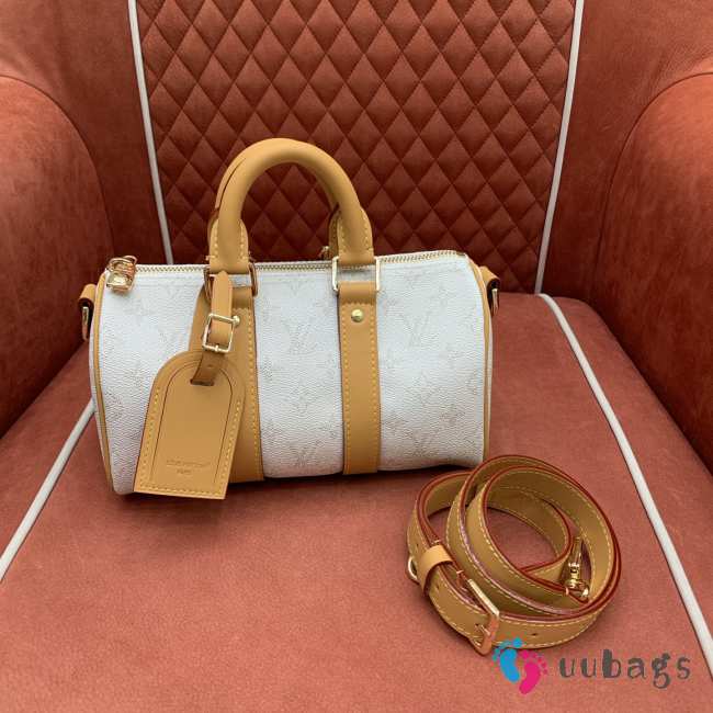 Uubags Louis Vuitton M15076 Keepall Bandoulière 25 Bag Off-White 25x15x11cm - 1