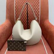 Uubags Louis Vuitton M14635 Low Key Cookie MM Bag White 32x26x5cm - 1