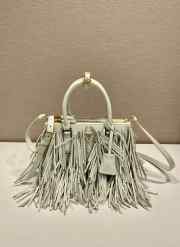 Uubags Prada Galleria small leather bag with fringe in white 24.5x18.5x11cm - 1