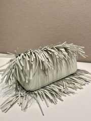 Uubags Prada Galleria small leather bag with fringe in white 24.5x18.5x11cm - 3