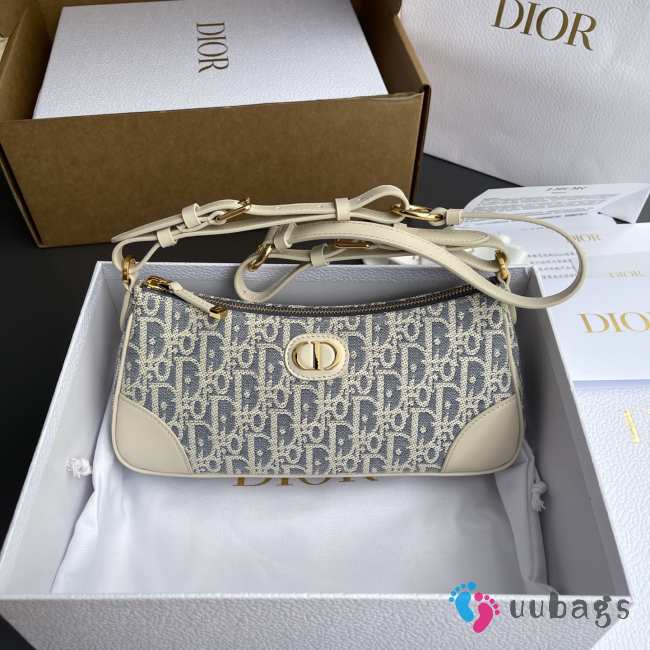 Uubags Dior 30 Montaigne Wanderlust Mini Bag Blue Dior Oblique Chambray 26x12x7cm - 1