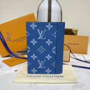 Uubags Louis Vuitton M14115 Passport Cover Monogram coated canvas and Taiga cowhide leather in blue 10x14x2.5cm - 6