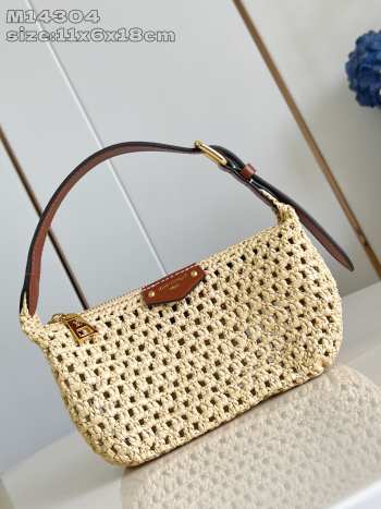 Uubags Louis Vuitton M14304 Hills Pochette Bag Natural Tan Brown Raffia Brush 18.5x11x6.5cm