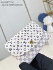 Uubags Louis Vuitton M25745 Rosalie Coin Purse Damier Azur Calfskin 11x8x2.5cm - 6