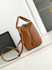 Uubags Givenchy Mini Antigona Cube bag in brown leather 13x19x22cm - 6