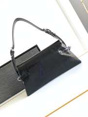 Uubags Givenchy P'tit Voyou leather shoulder bag in black 32x15x9.5cm - 5