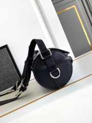Uubags Givenchy Voyou Roller bag in black grained leather 25x10x13cm - 5