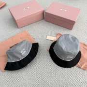Uubags Miu Miu Two-Toned Bucket Hat in Grey - 4