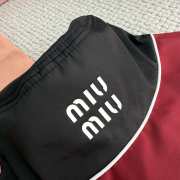 Uubags Miu Miu Two-Toned Bucket Hat in Black/ Red - 2