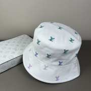 Uubags Louis Vuitton M7978L Blason Shading Denim Bucket Double Sided Hat In White - 4