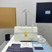 Uubags Prada Soft Sound medium leather bag in white 28x16x10cm - 5