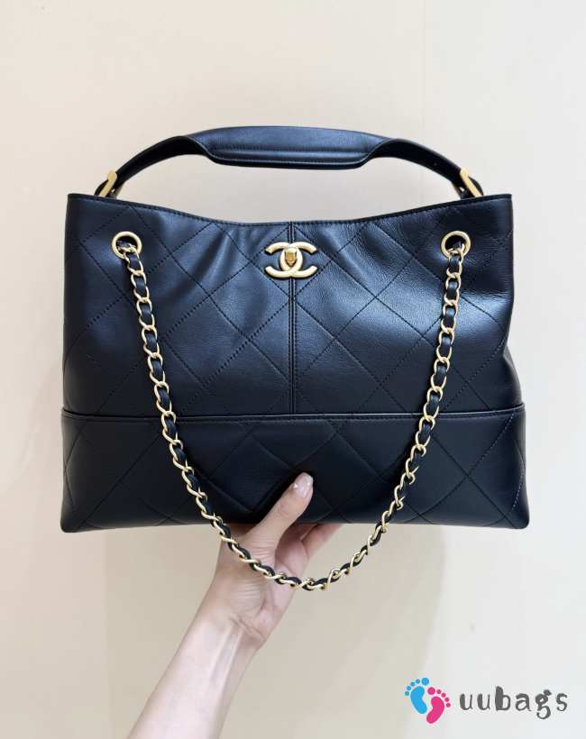 Uubags Chanel Shopping Bag Calfskin & Gold-Tone Metal In Black 28x40x15cm - 1