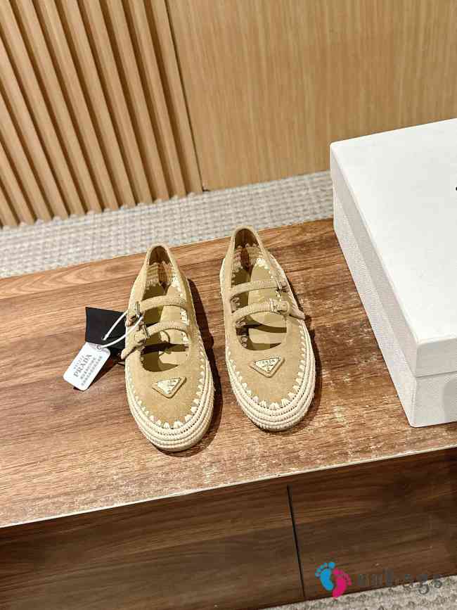Uubags Prada nappa leather and raffia ballerinas in light beige - 1