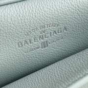 Uubags Balenciaga Carrie small Bowling bag in mineral green calfskin with aged silver hardware - 2