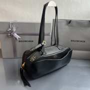 Uubags Balenciaga Carrie small Bowling bag in black calfskin with antique silver hardware - 3