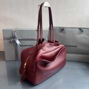 Uubags Balenciaga Carrie Bowling bag in red calfskin with aged silver hardware 36x16x18.7cm - 5