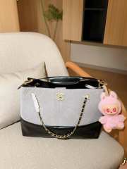 Uubags Chanel Shopping Bag Suede, Sheepskin & Gold Grey & Black 34x25x12cm - 4