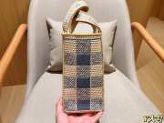 Uubags Loewe Font tote in raffia bag natural/light blue 30x24x13cm - 6
