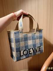 Uubags Loewe Font tote in raffia bag natural/light blue 30x24x13cm - 2
