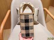 Uubags Loewe Font tote in raffia bag natural/black 30x24x13cm - 5