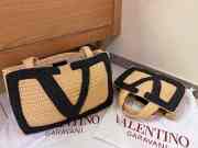 Uubags Valentino Garavani Viva Superstar Medium Shopping Bag In Black Raffia 37x24x9cm - 3