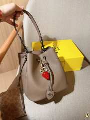 Uubags Coach Rowan Bucket Bag In Dark Stone 22x22x14cm - 2
