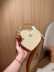 Uubags Coach Heart Crossbody Bag In Signature Canvas 3 18x15cm - 6