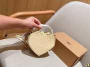 Uubags Coach Heart Crossbody Bag In Signature Canvas 3 18x15cm - 3