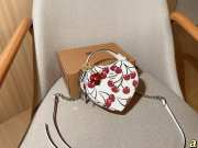 Uubags Coach Cherry Print Heart Crossbody Bag White 18x15cm - 1