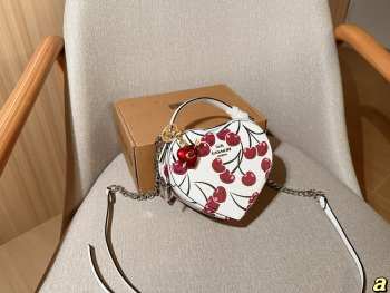 Uubags Coach Cherry Print Heart Crossbody Bag White 18x15cm