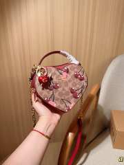 Uubags Coach Cherry Print Heart Crossbody Bag Tan 18x15cm - 4