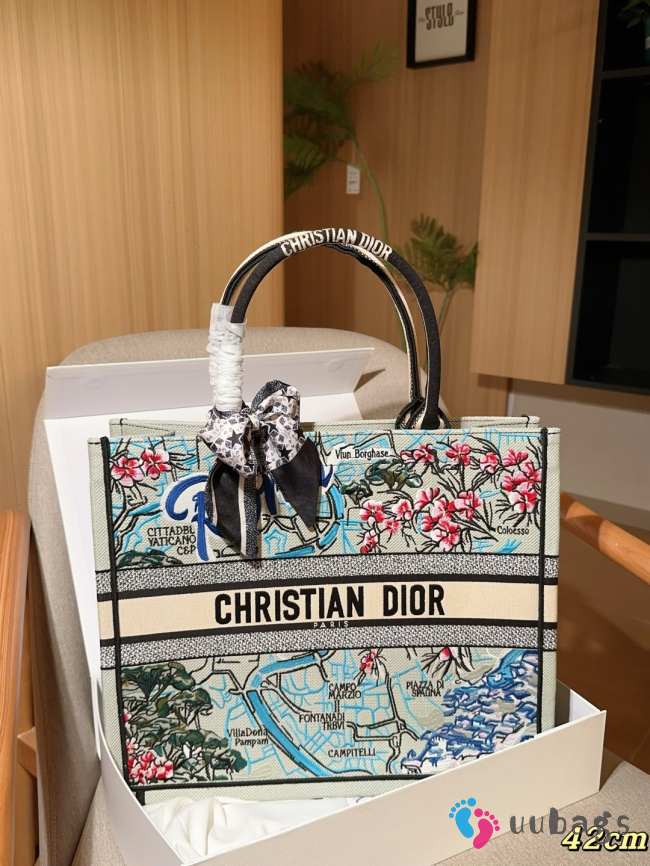 Uubags Christian Dior Book Tote Embroidered Canvas Large Bag In Blue 42cm - 1