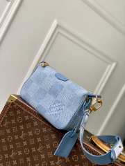 Uubags Louis Vuitton N00204 Pochette Accessories XL Bag Denim Blue 28x16.5x9cm - 5