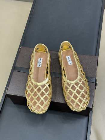 Uubags Alaia Grege Cage Ballet Flats In Gold Patent Calfskin