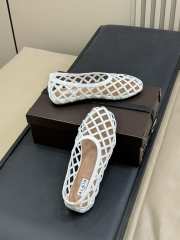 Uubags Alaia Grege Cage Ballet Flats In White Patent Calfskin - 3