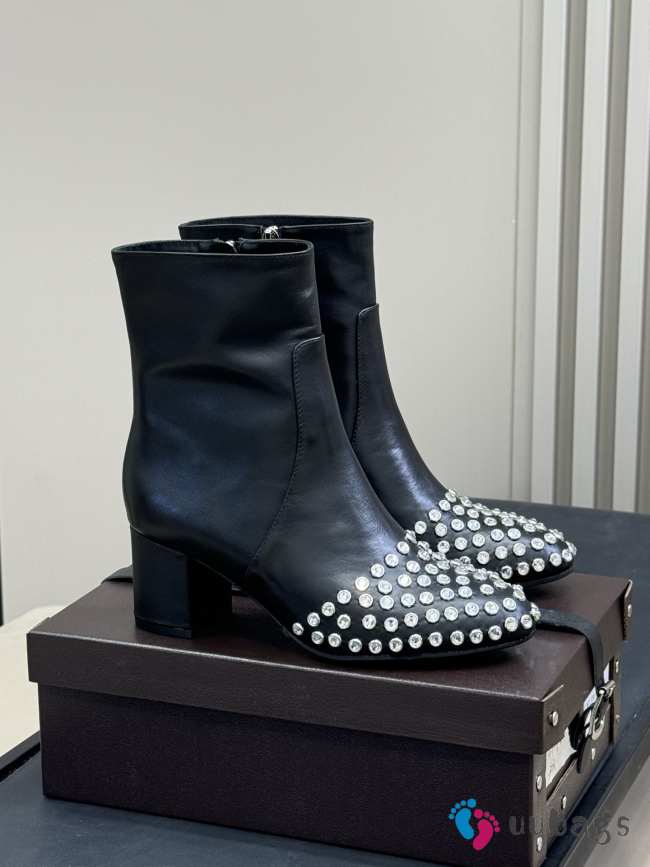 Uubags Alaia Low Boots In Strass Calfskin In Black 6cm - 1