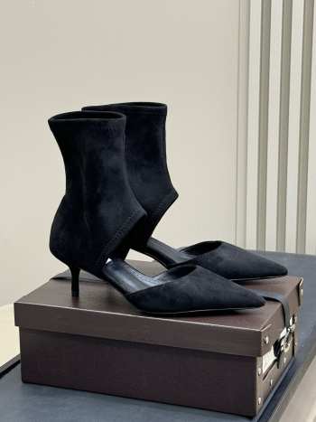 Uubags Alaia low boots in stretch suede goatskin leather black 5.5cm