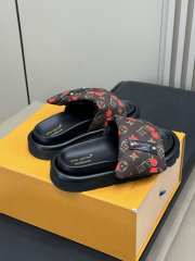 Uubags Louis Vuitton Cherry monogram slippers 01 - 3
