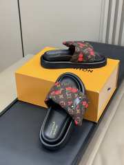 Uubags Louis Vuitton Cherry monogram slippers 01 - 2