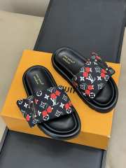 Uubags Louis Vuitton Cherry monogram slippers 04 - 1