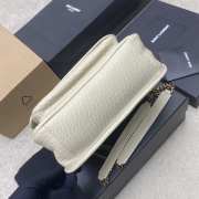 Uubags YSL Niki small bag in grained lambskin white 22x16x7.5cm - 5