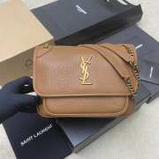 Uubags YSL Niki small bag in grained lambskin light brown 22x16x7.5cm - 1
